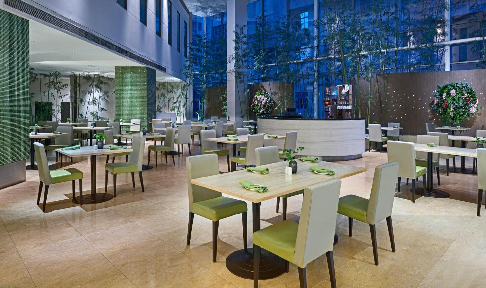 Eastin Hotel Kuala Lumpur Петалінг-Джая Екстер'єр фото The Garden Grille