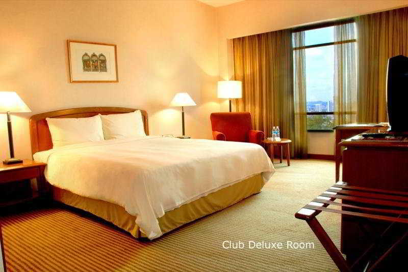 Eastin Hotel Kuala Lumpur Петалінг-Джая Екстер'єр фото Club Deluxe Room