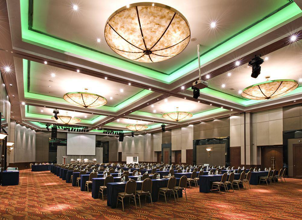Eastin Hotel Kuala Lumpur Петалінг-Джая Бізнес фото The Grand Ballroom
